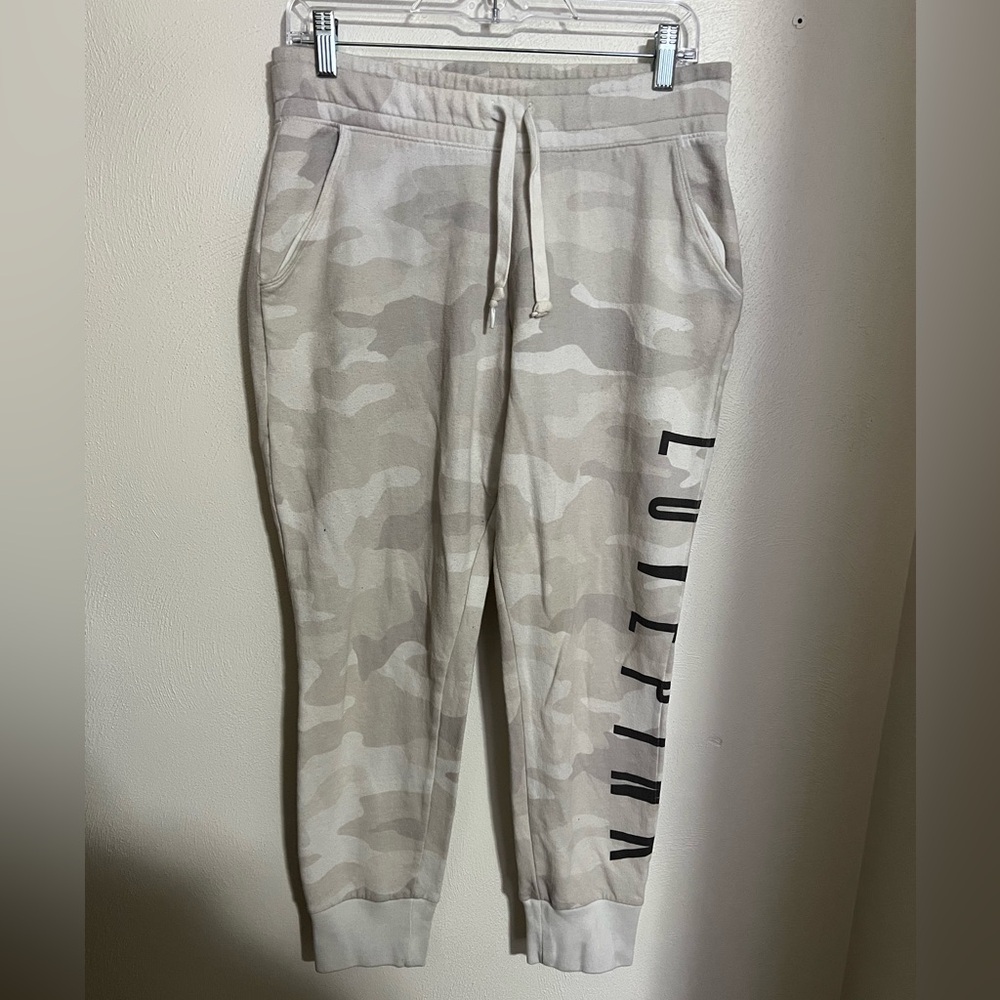 PINK VICTORIA'S SECRET Everyday Campus Fleece Joggers Grey Camo Women's Size M